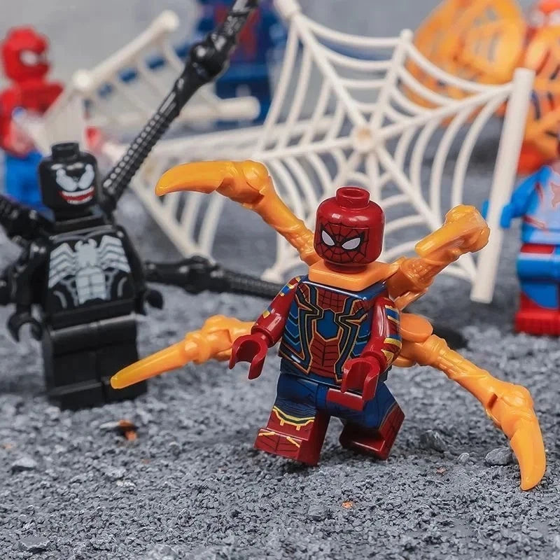 Hero Bricks™ – Spider Book (55 Figures Edition)
